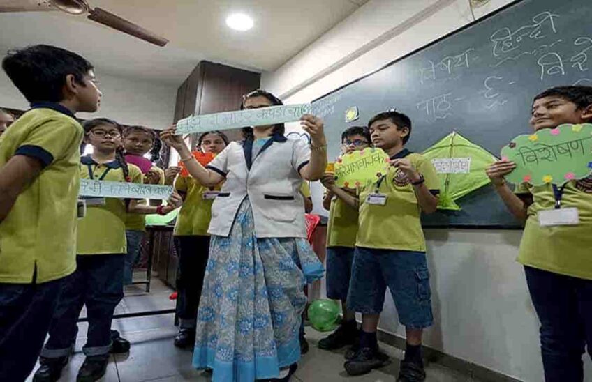 Teacher guiding word activity